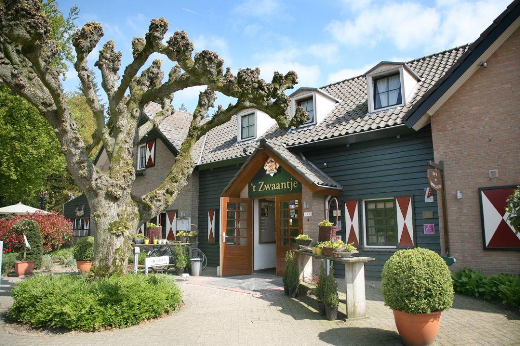 Herberg Restaurant 'T Zwaantje Mook Экстерьер фото